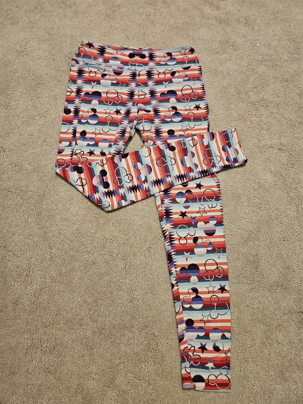 LuLaRoe Disney Mickey Minnie Leggings